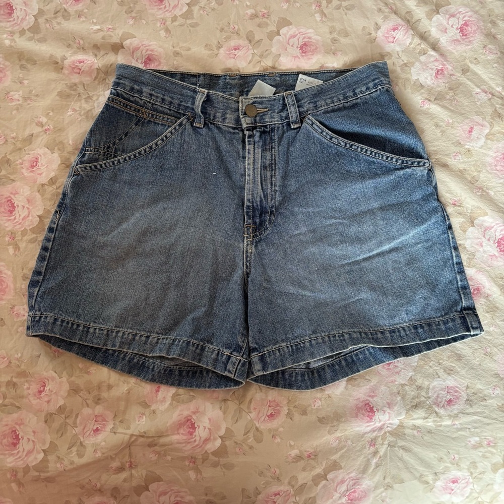 Lucky Brand Women's Blue Jean Short Five Pocket Size 29
